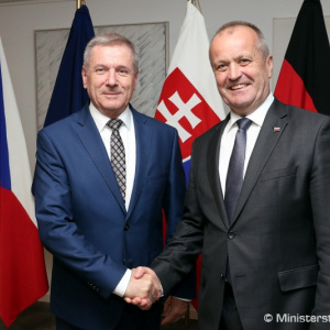 Minister Gajdoš rokoval s partermi z V4, Francúzska a Nemecka o spoločných cieľoch v oblasti bezpečnosti