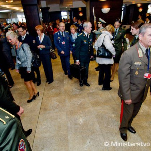 Konferencia Vojenského výboru NATO včera skončila svoj oficiálny program