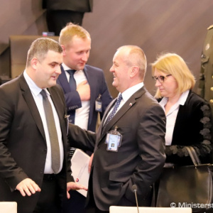 Severoatlantická aliancia oceňuje reálne zvyšovanie výdavkov Slovenska na obranu
