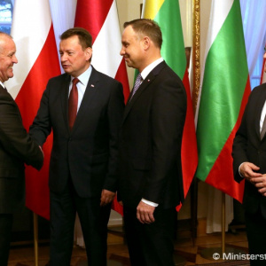 Ministri obrany krajín B9 rokovali o posilnení spolupráce v oblasti bezpečnosti 