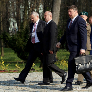 Ministri obrany krajín B9 rokovali o posilnení spolupráce v oblasti bezpečnosti 