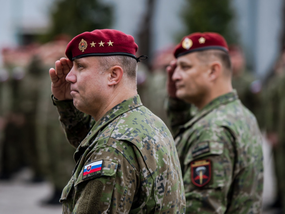 Výmena veliteľa Síl pre špeciálne operácie (por. Miroslava Mindárová) (2)