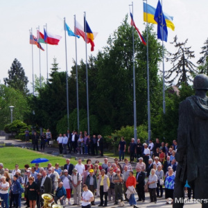 Rezort obrany si na Slavíne uctil pamiatku obetí 2. svetovej vojny
