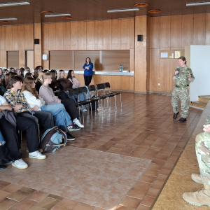 Príslušníci NFIU SVK a príslušníci Americkej ambasády