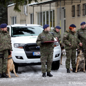 Do operácie SOPHIA odchádza plniť úlohy ďalších desať vojenských policajtov