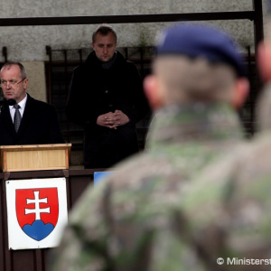 Do operácie SOPHIA odchádza plniť úlohy ďalších desať vojenských policajtov