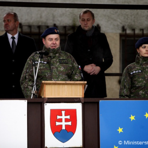 Do operácie SOPHIA odchádza plniť úlohy ďalších desať vojenských policajtov