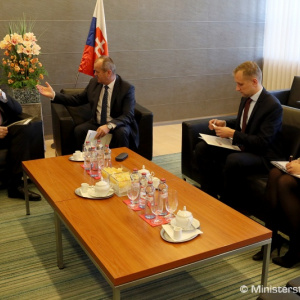 Minister Gajdoš rokoval s holandským veľvyslancom H. Cor van der Kwastom