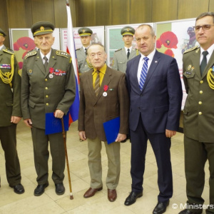 Minister Gajdoš ocenil v Trenčíne účastníkov národného boja za oslobodenie