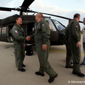 Prvé dva vrtuľníky Black Hawk sú už na Slovensku