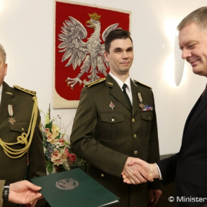 Slovenskí vojaci dostali vyznamenanie od poľského prezidenta