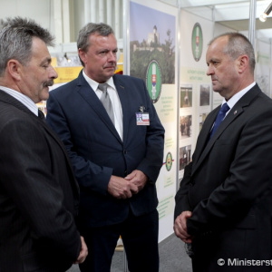 Minister obrany Peter Gajdoš otvoril medzinárodný veľtrh obrannej techniky IDEB 2016